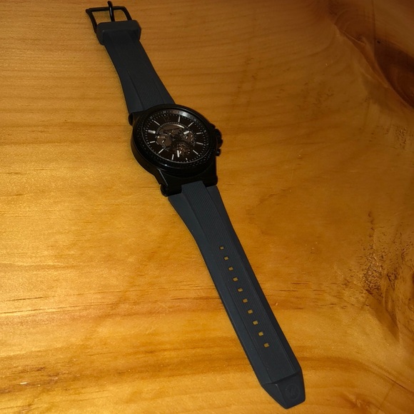 Michael Kors watch - Picture 1 of 4